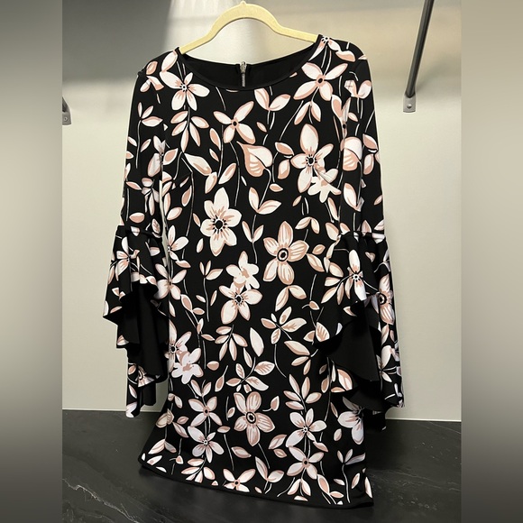 Reversible Nicole Miller New York Dress - Picture 5 of 9